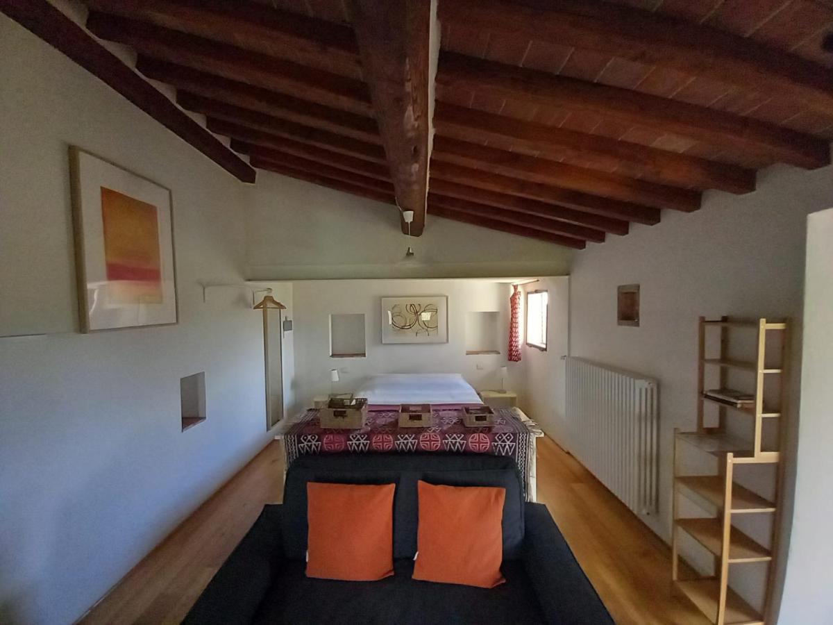 Agriturismo Timignano Apartment Monteguidi ภายนอก รูปภาพ