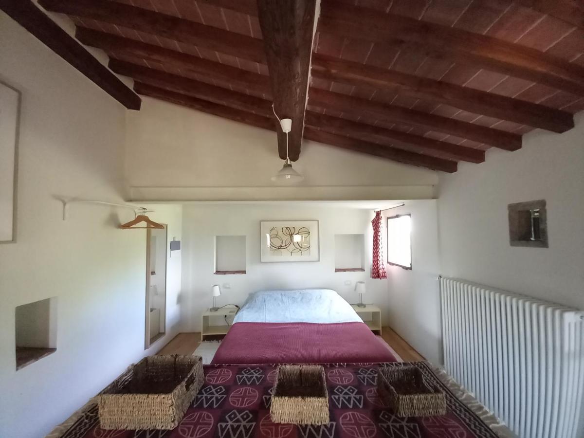 Agriturismo Timignano Apartment Monteguidi ภายนอก รูปภาพ